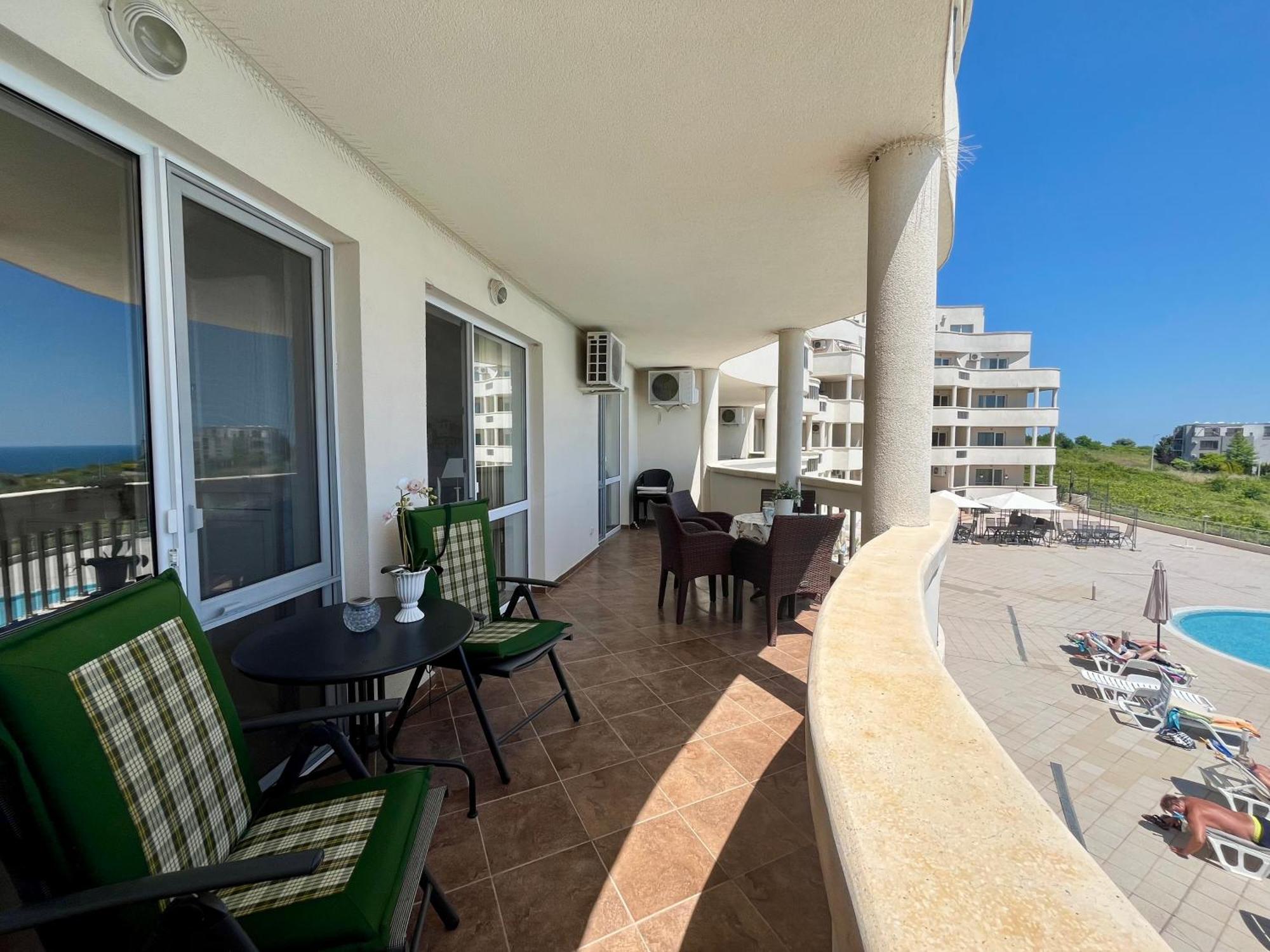 Апартаменти Сънбрийз - Sunbreeze Apartments Byala  Exterior photo